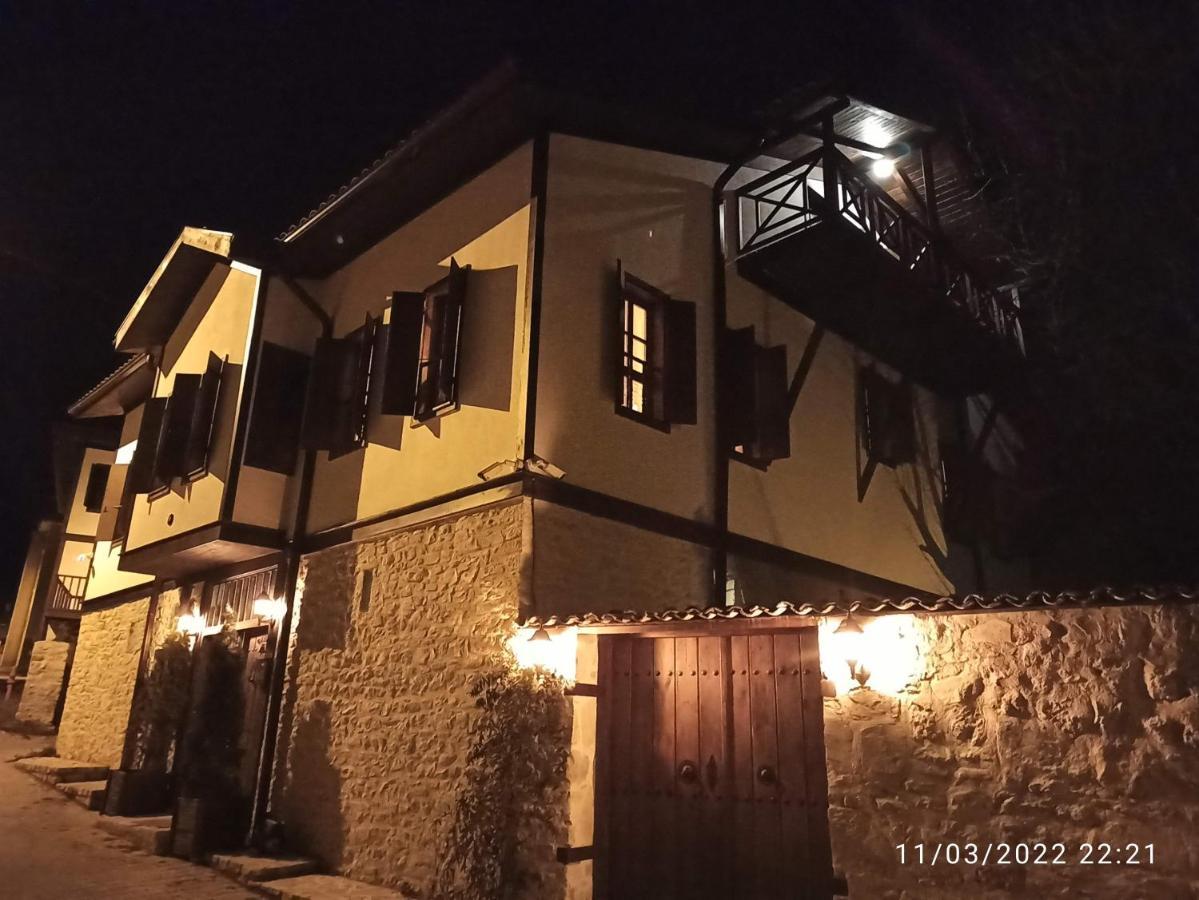 Konak Bindalli Acomodação com café da manhã Karabuk  Exterior foto