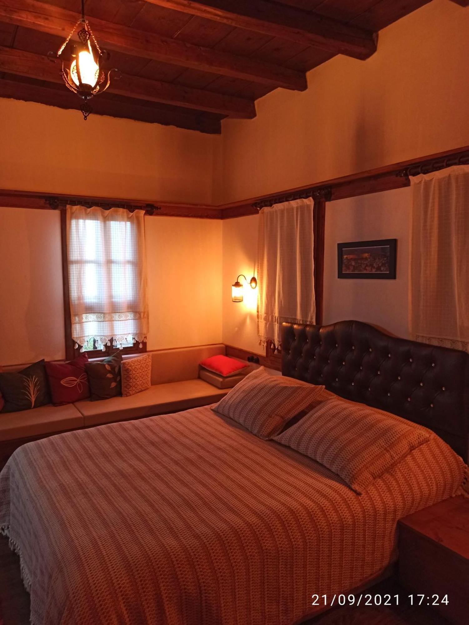 Konak Bindalli Acomodação com café da manhã Karabuk  Quarto foto