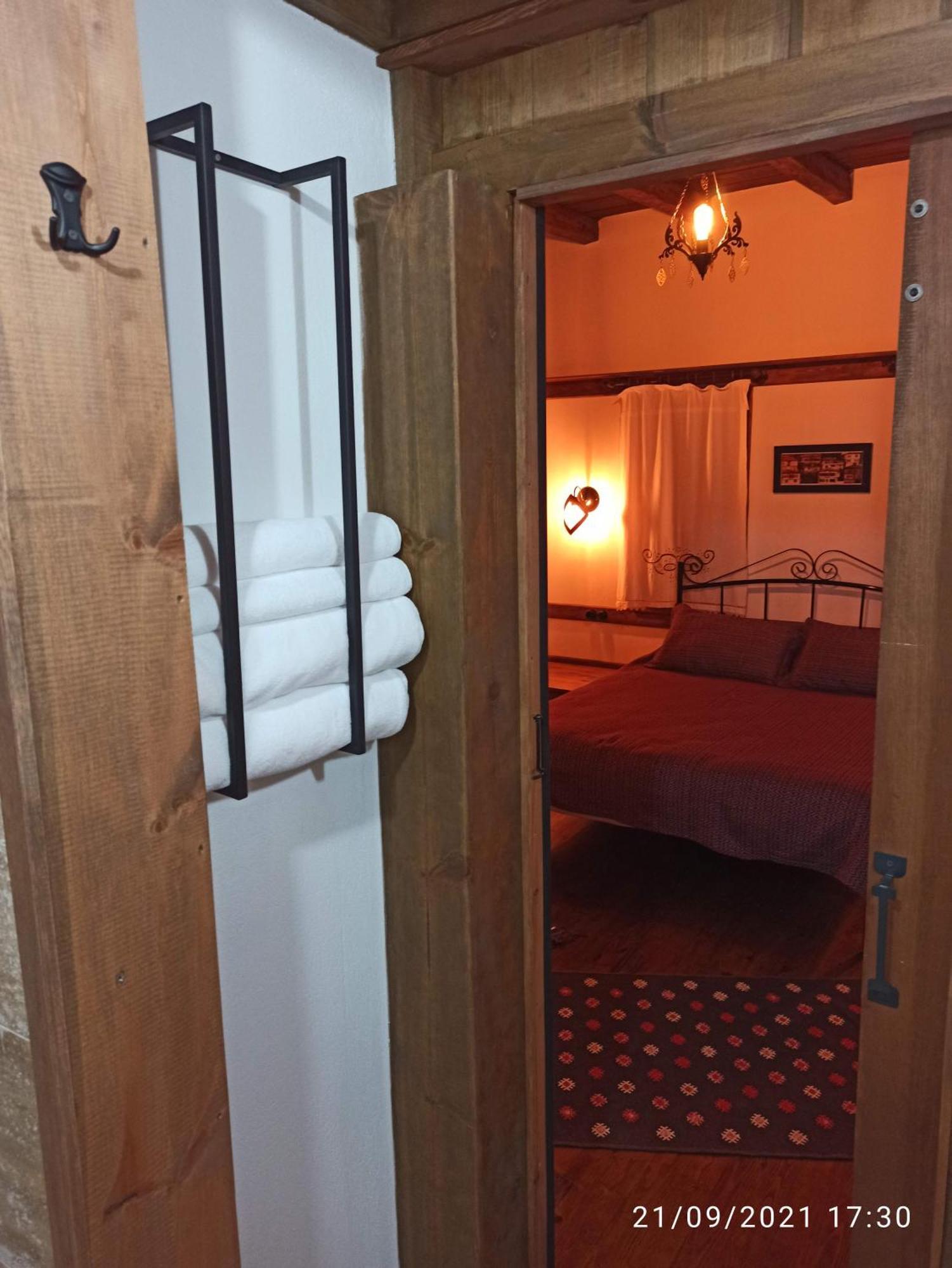 Konak Bindalli Acomodação com café da manhã Karabuk  Quarto foto